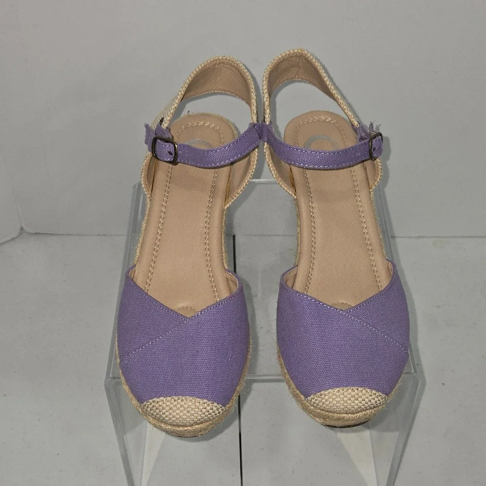 Journee Collection Purple Canvas Espadrille Wedge Sandals Womens Size 8 AC638